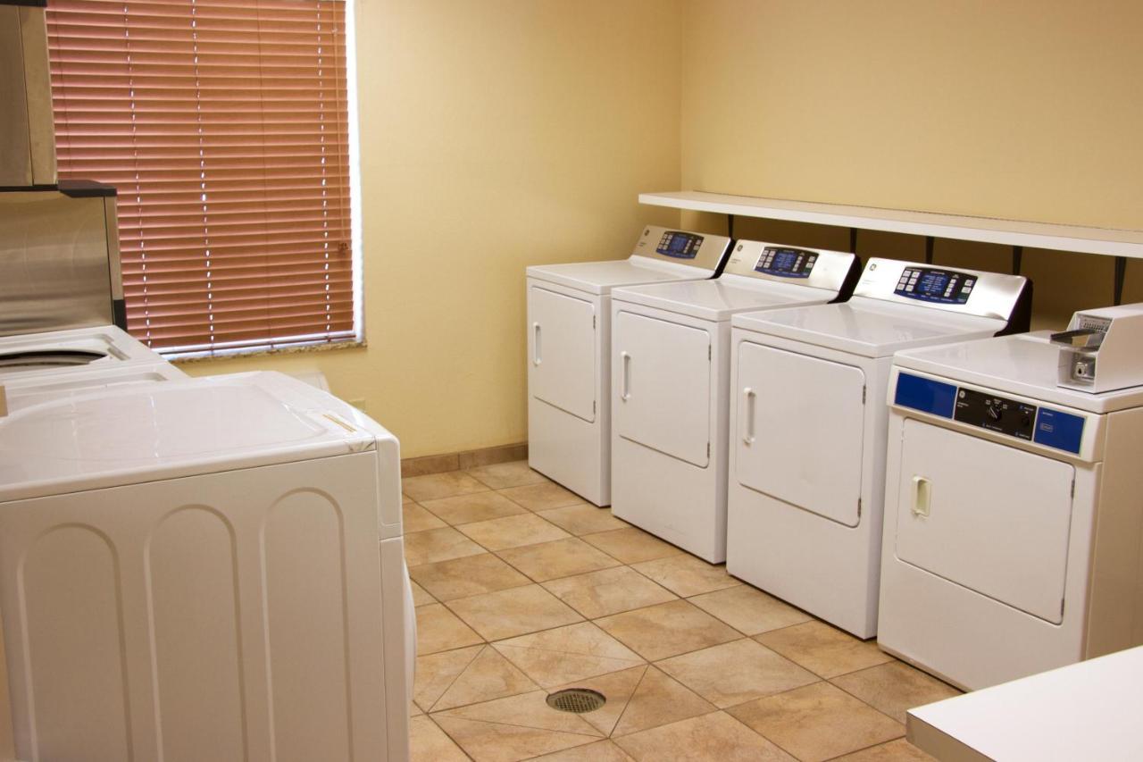 Candlewood Suites Champaign-Urbana University Area By Ihg Exteriör bild