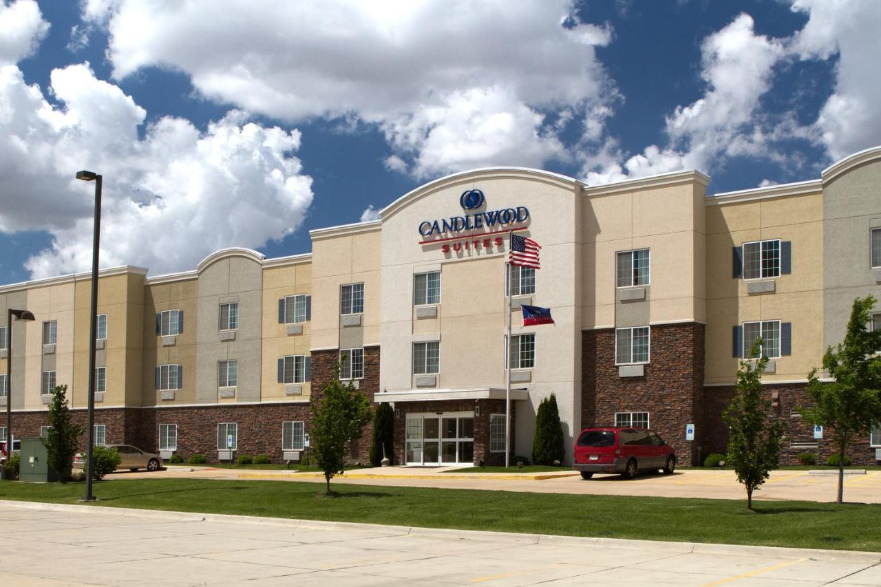 Candlewood Suites Champaign-Urbana University Area By Ihg Exteriör bild