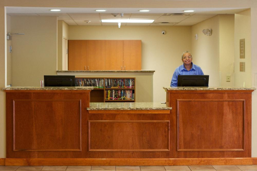 Candlewood Suites Champaign-Urbana University Area By Ihg Exteriör bild