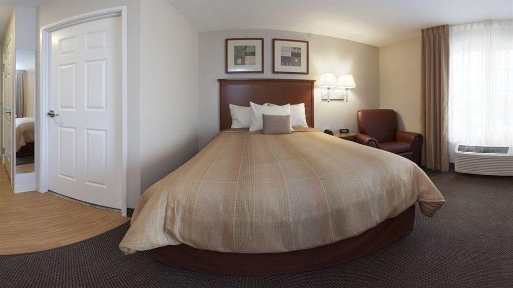 Candlewood Suites Champaign-Urbana University Area By Ihg Exteriör bild